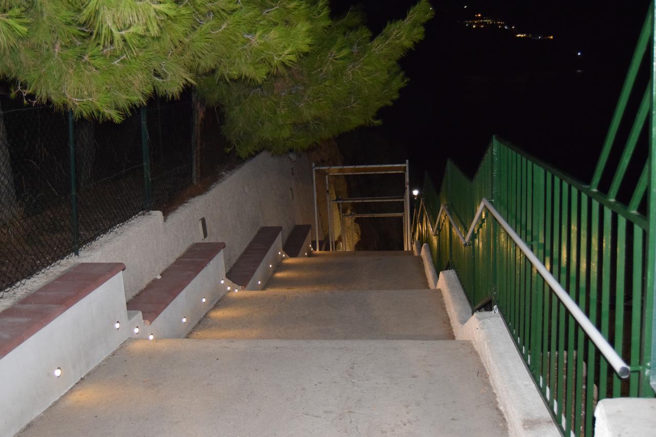 Campsite Fontana Delle Rose Mattinata